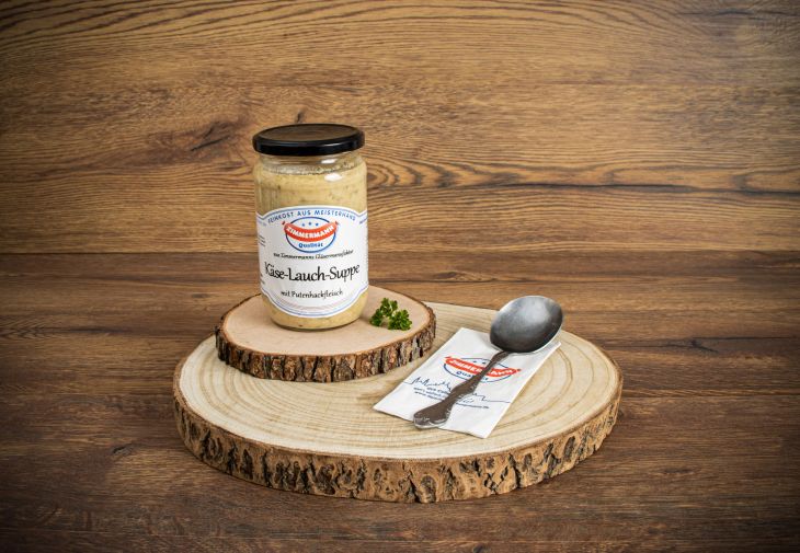 Käse-Lauch-Suppe mit Putenhackfleisch